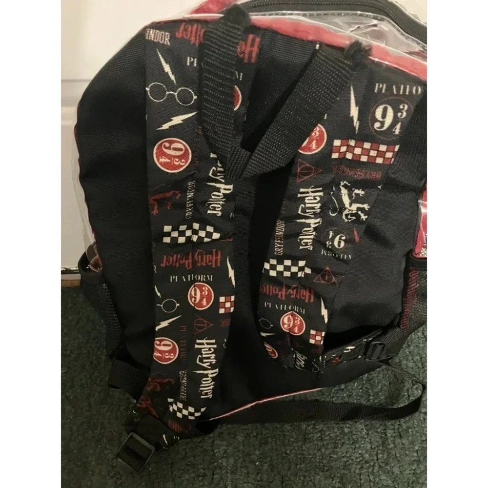 Harry Potter Bioworld Hogwarts Express 9 3/4 Clear Plastic Backpack